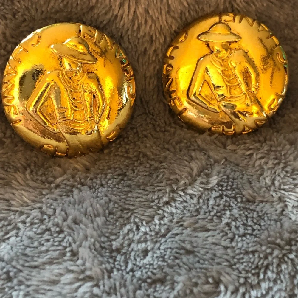 CHANEL Vintage and Authentic ,” Lady in a Hat” Clip on Earrings - Picture 6 of 11